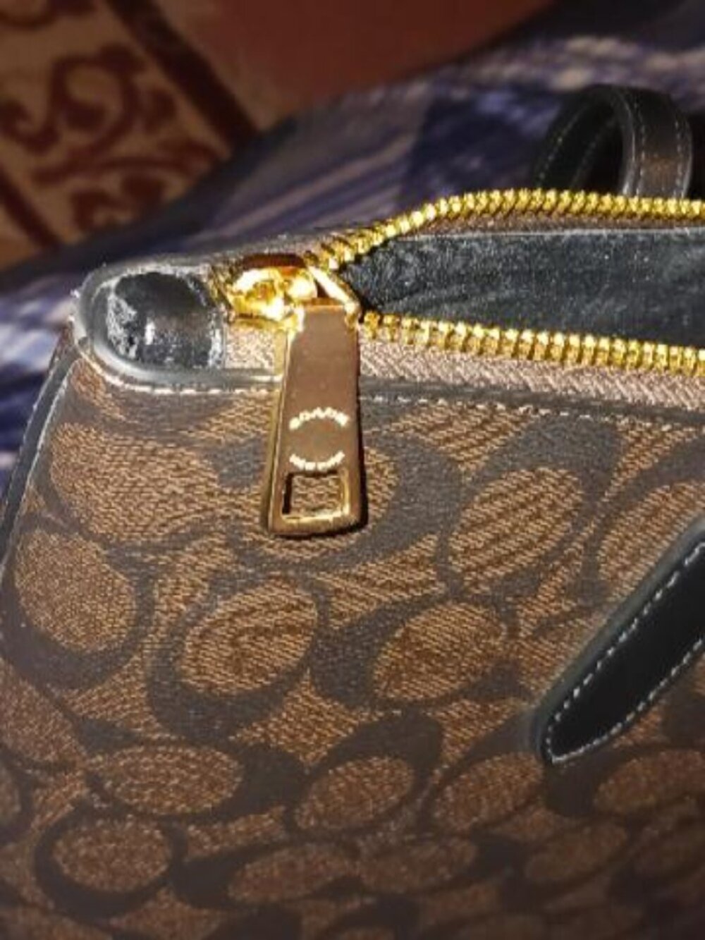Coach Tote - Picture 11 of 15